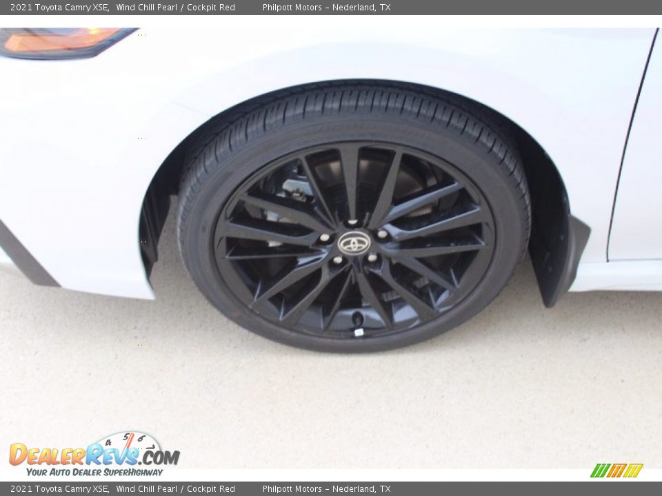 2021 Toyota Camry XSE Wind Chill Pearl / Cockpit Red Photo #5