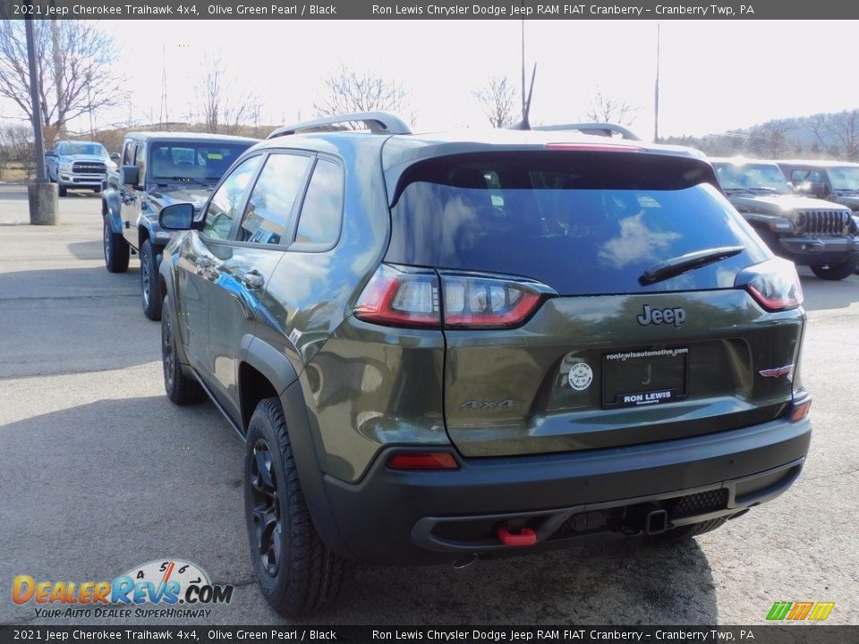 2021 Jeep Cherokee Traihawk 4x4 Olive Green Pearl / Black Photo #8