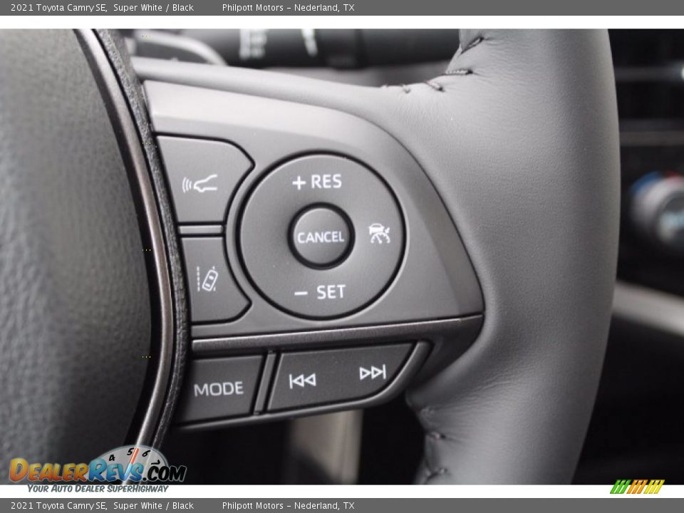 2021 Toyota Camry SE Super White / Black Photo #12