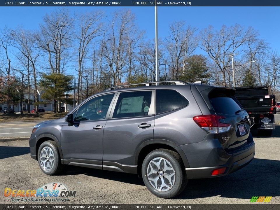 2021 Subaru Forester 2.5i Premium Magnetite Gray Metallic / Black Photo #6