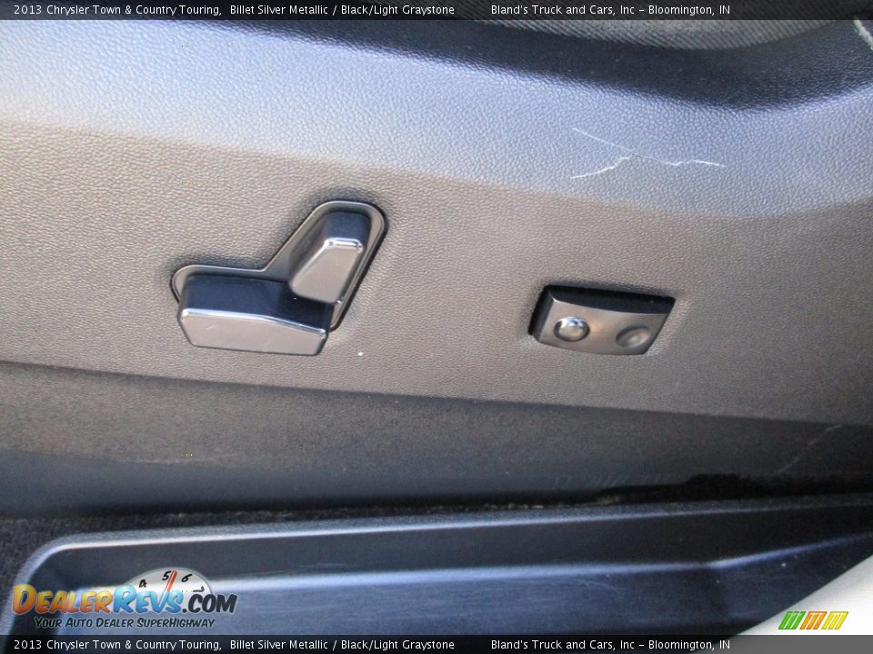 2013 Chrysler Town & Country Touring Billet Silver Metallic / Black/Light Graystone Photo #13