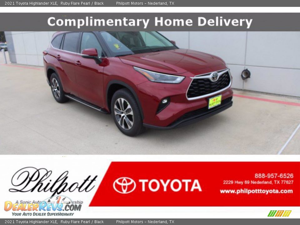 2021 Toyota Highlander XLE Ruby Flare Pearl / Black Photo #1