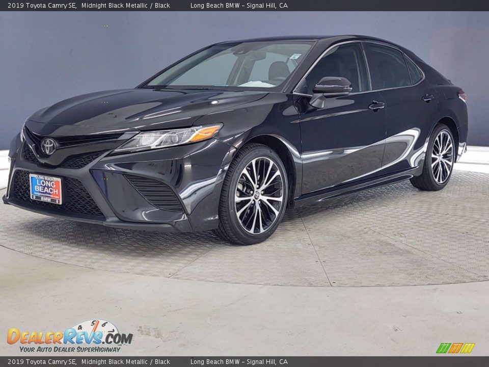 2019 Toyota Camry SE Midnight Black Metallic / Black Photo #4