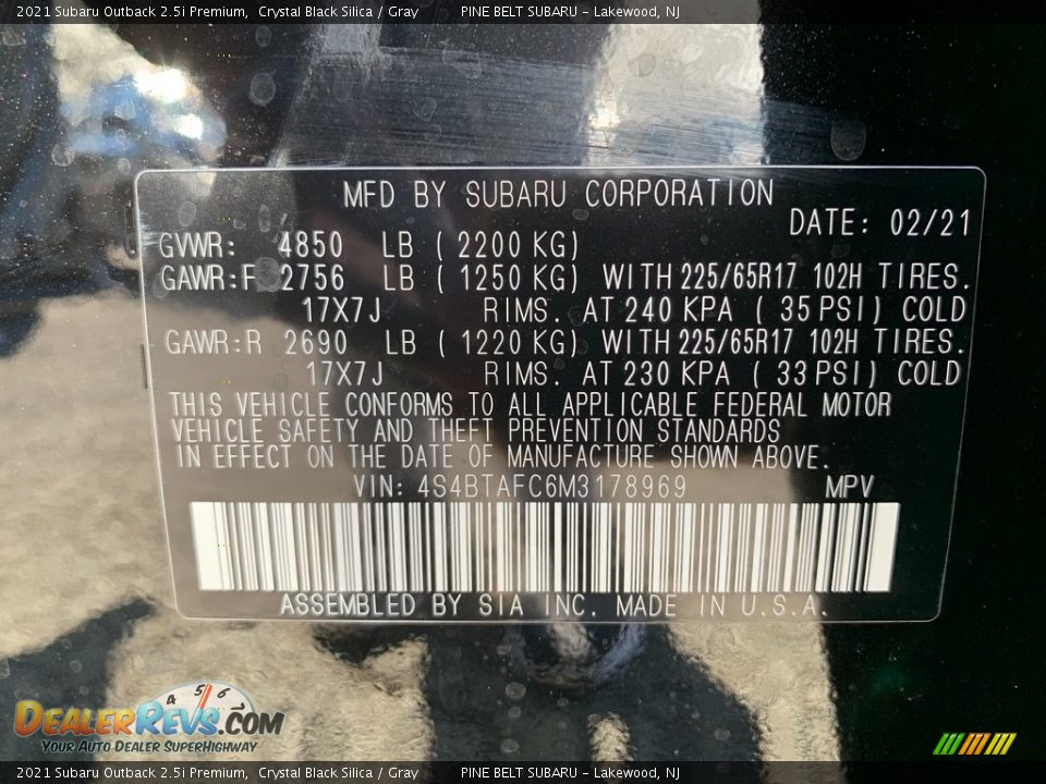 2021 Subaru Outback 2.5i Premium Crystal Black Silica / Gray Photo #14
