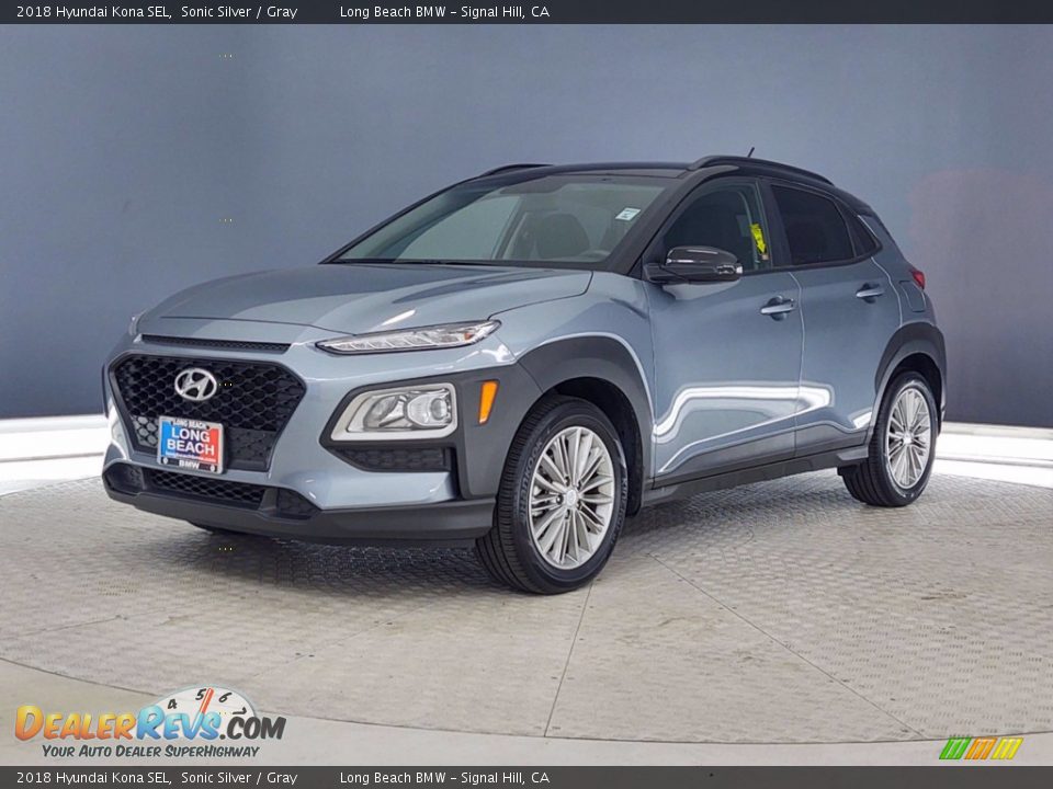 Front 3/4 View of 2018 Hyundai Kona SEL Photo #3