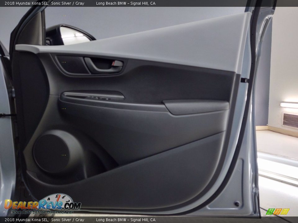 Door Panel of 2018 Hyundai Kona SEL Photo #24
