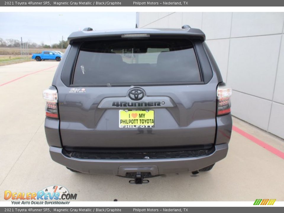 2021 Toyota 4Runner SR5 Magnetic Gray Metallic / Black/Graphite Photo #7