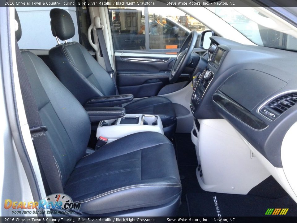 2016 Chrysler Town & Country Touring Billet Silver Metallic / Black/Light Graystone Photo #19