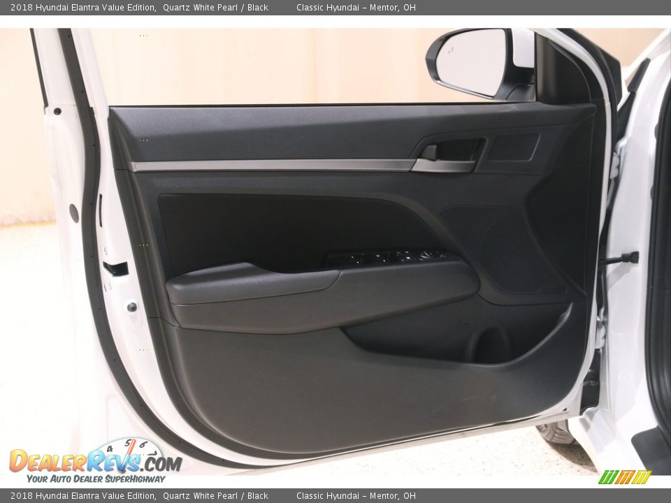 2018 Hyundai Elantra Value Edition Quartz White Pearl / Black Photo #4