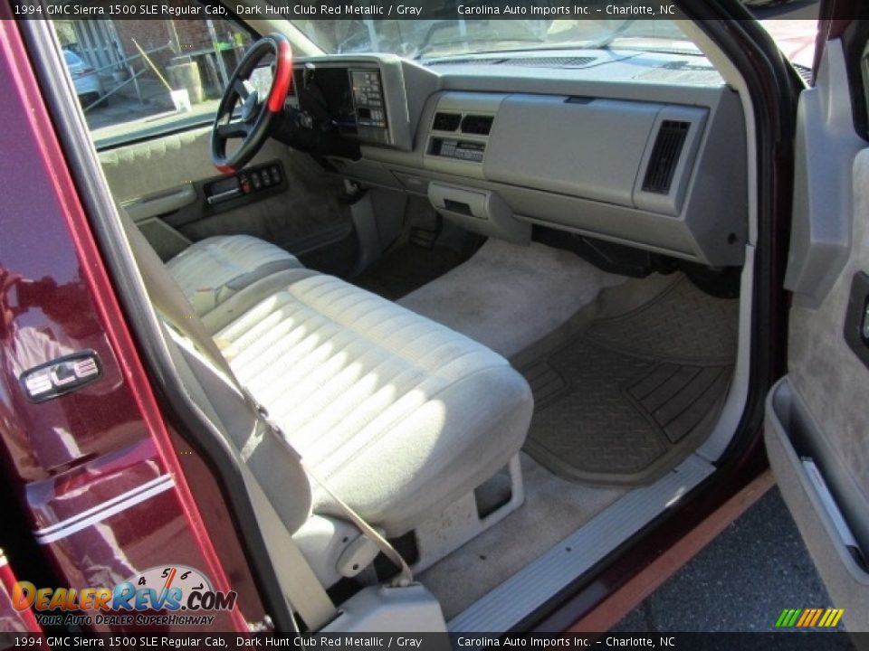 Front Seat of 1994 GMC Sierra 1500 SLE Regular Cab Photo #12