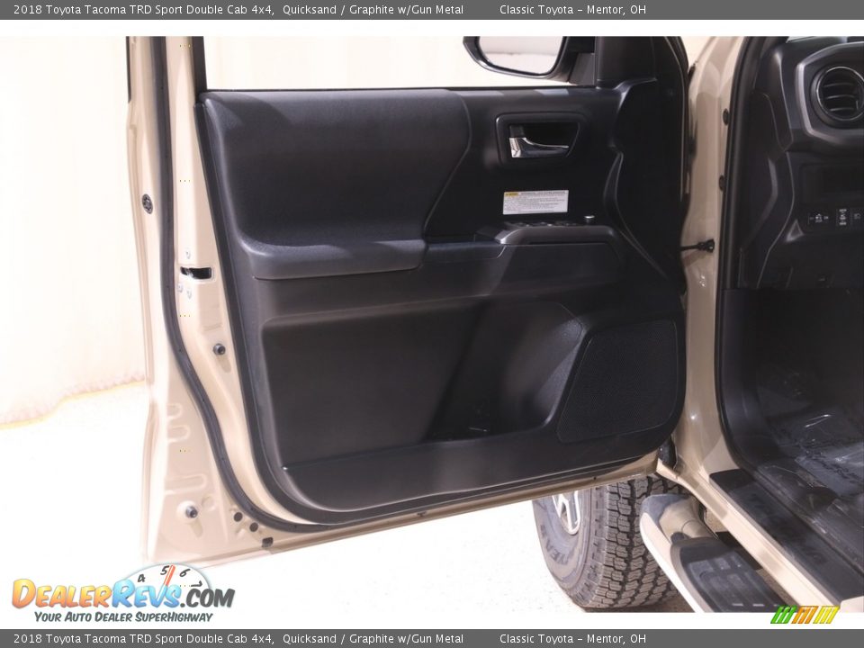 2018 Toyota Tacoma TRD Sport Double Cab 4x4 Quicksand / Graphite w/Gun Metal Photo #4