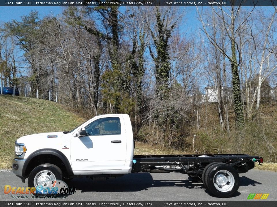 2021 Ram 5500 Tradesman Regular Cab 4x4 Chassis Bright White / Diesel Gray/Black Photo #1