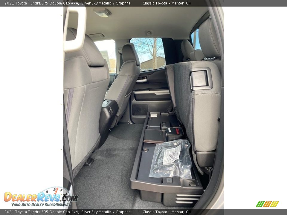 2021 Toyota Tundra SR5 Double Cab 4x4 Silver Sky Metallic / Graphite Photo #3