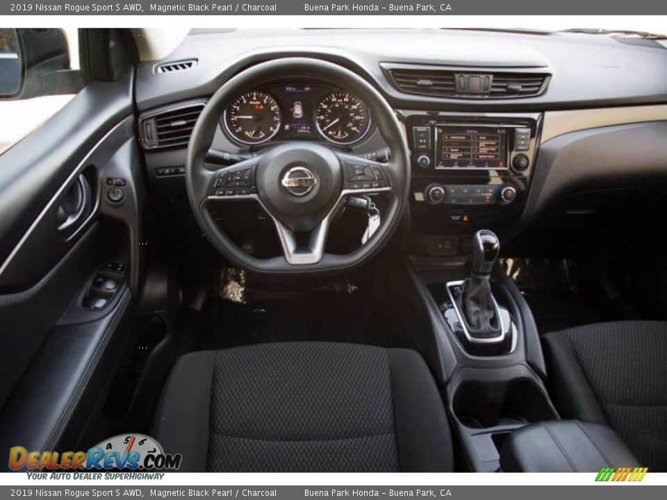 2019 Nissan Rogue Sport S AWD Magnetic Black Pearl / Charcoal Photo #5