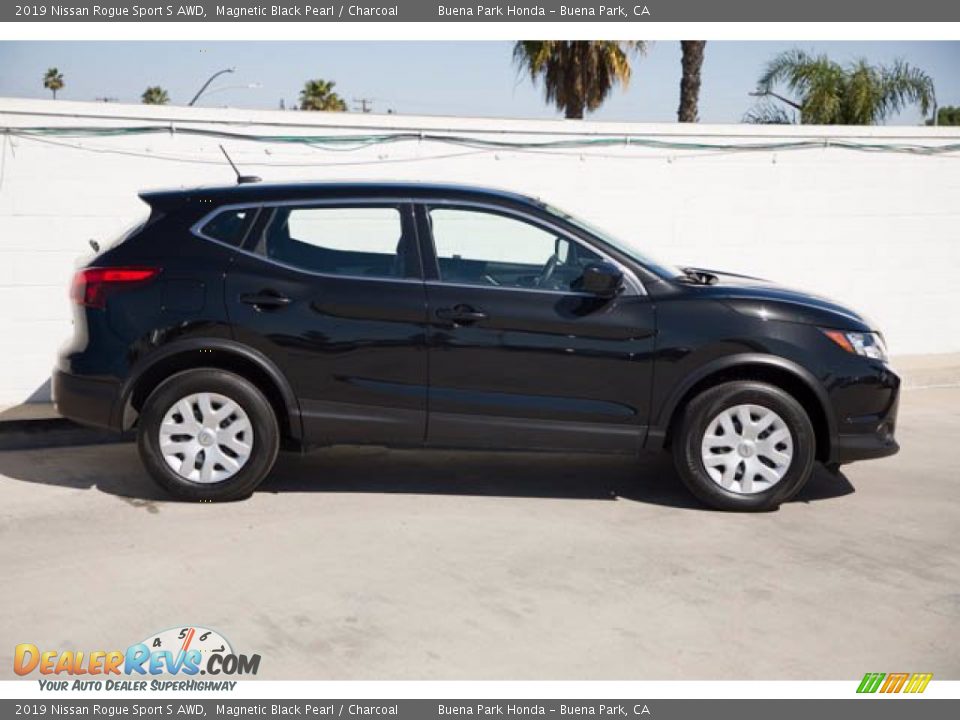 2019 Nissan Rogue Sport S AWD Magnetic Black Pearl / Charcoal Photo #14