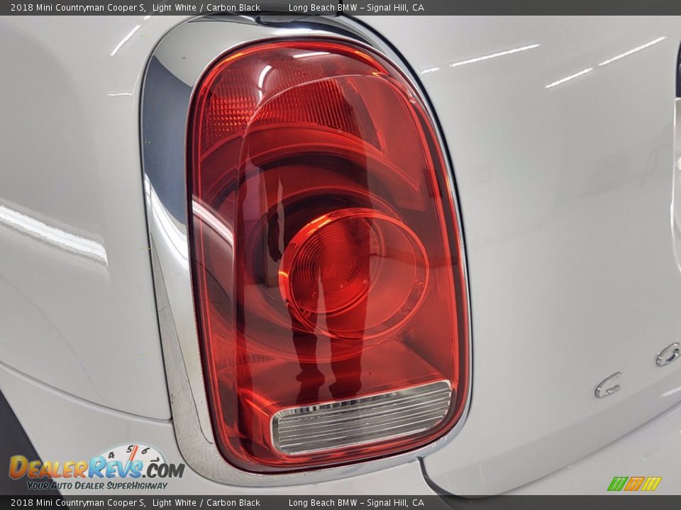 2018 Mini Countryman Cooper S Light White / Carbon Black Photo #35