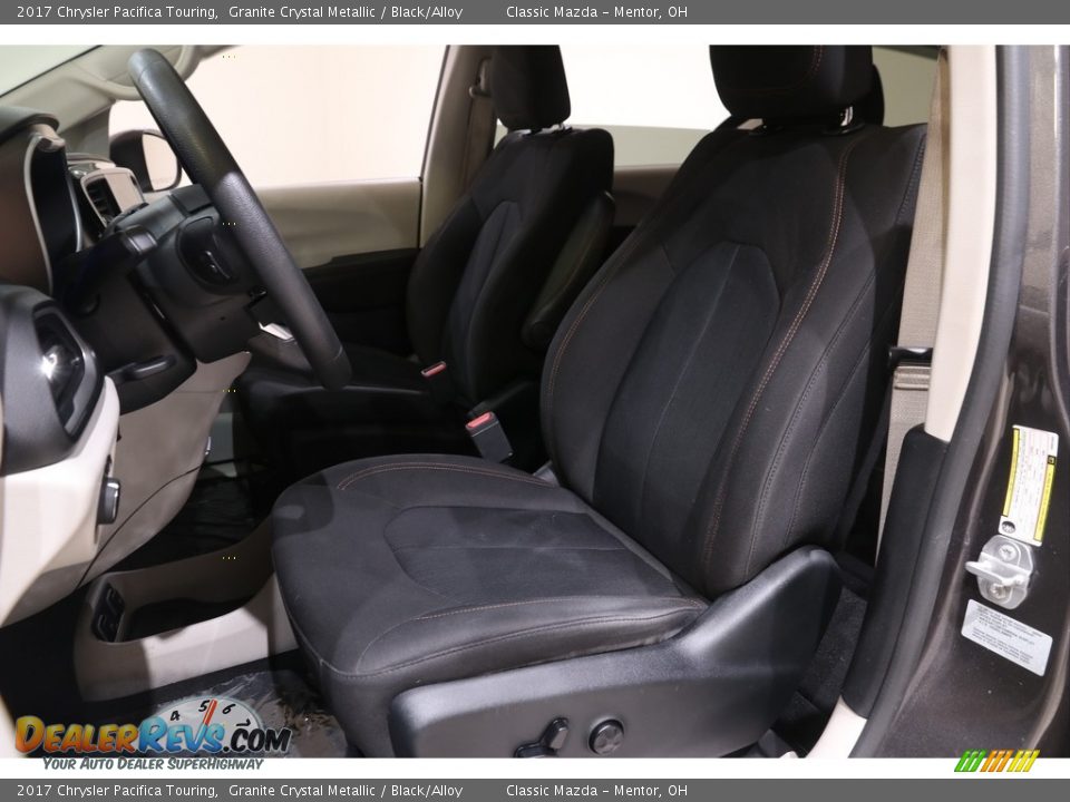 2017 Chrysler Pacifica Touring Granite Crystal Metallic / Black/Alloy Photo #5