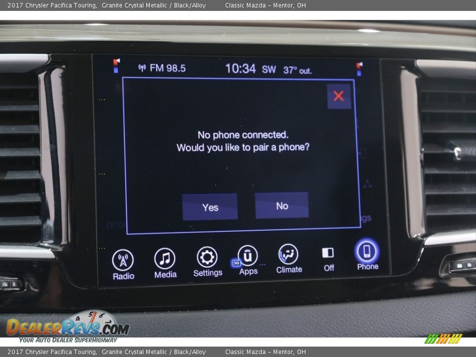 2017 Chrysler Pacifica Touring Granite Crystal Metallic / Black/Alloy Photo #14