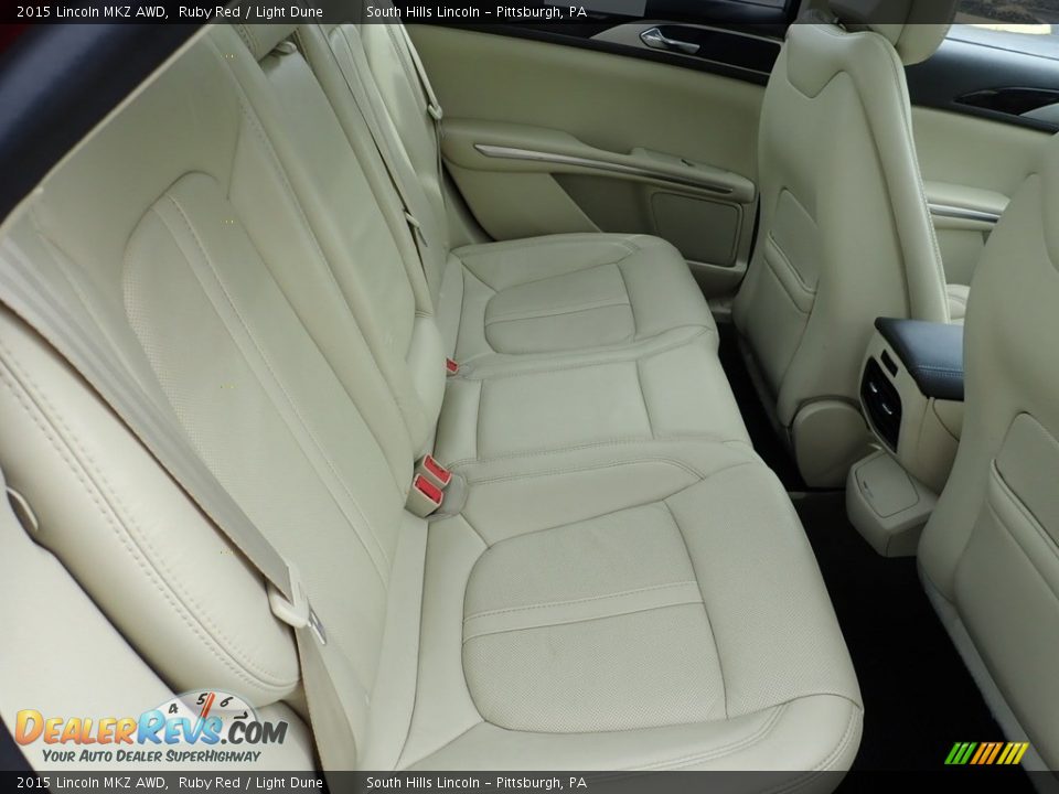 Rear Seat of 2015 Lincoln MKZ AWD Photo #14