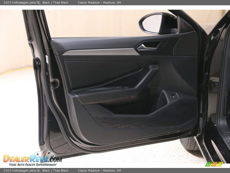 2020 Volkswagen Jetta SE Black / Titan Black Photo #4