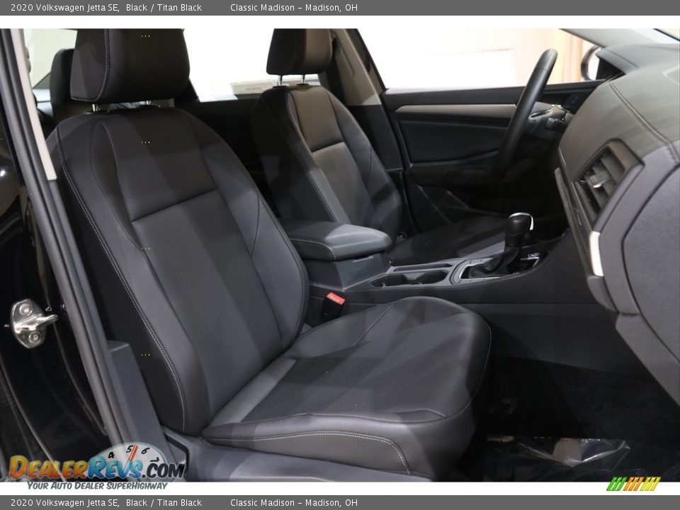 2020 Volkswagen Jetta SE Black / Titan Black Photo #15