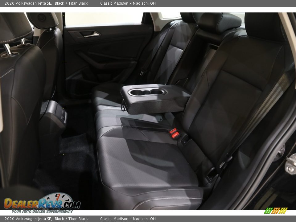 2020 Volkswagen Jetta SE Black / Titan Black Photo #18