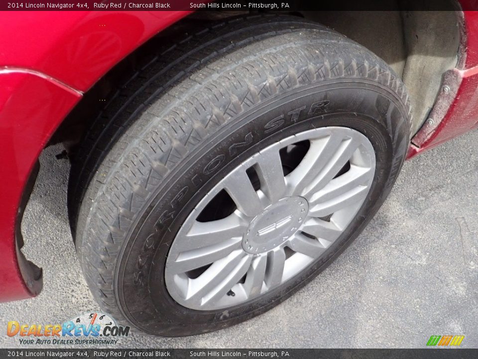 2014 Lincoln Navigator 4x4 Wheel Photo #2