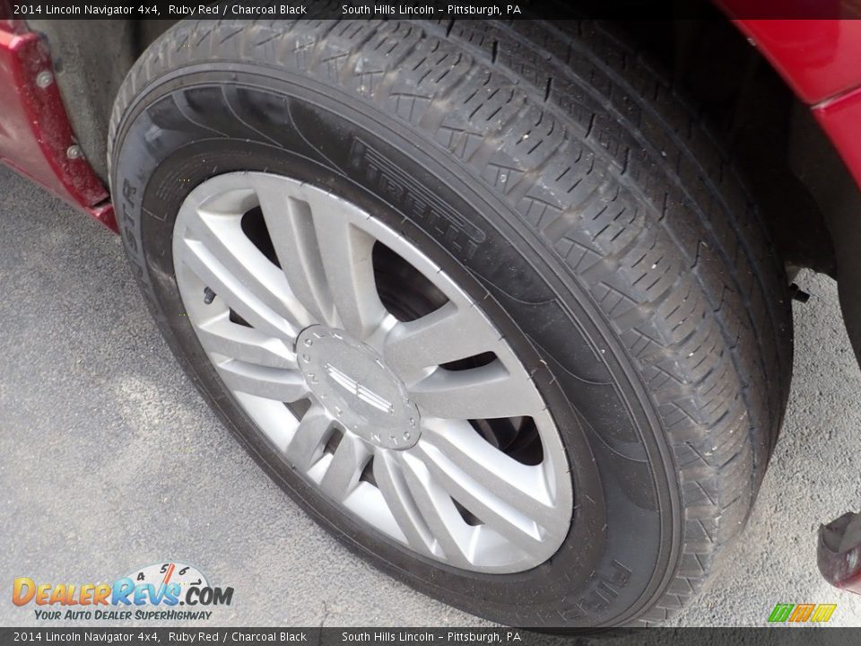 2014 Lincoln Navigator 4x4 Ruby Red / Charcoal Black Photo #5