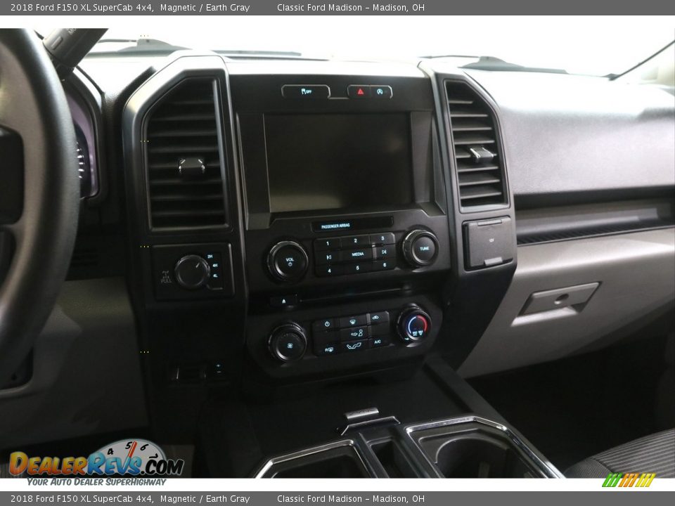 2018 Ford F150 XL SuperCab 4x4 Magnetic / Earth Gray Photo #9