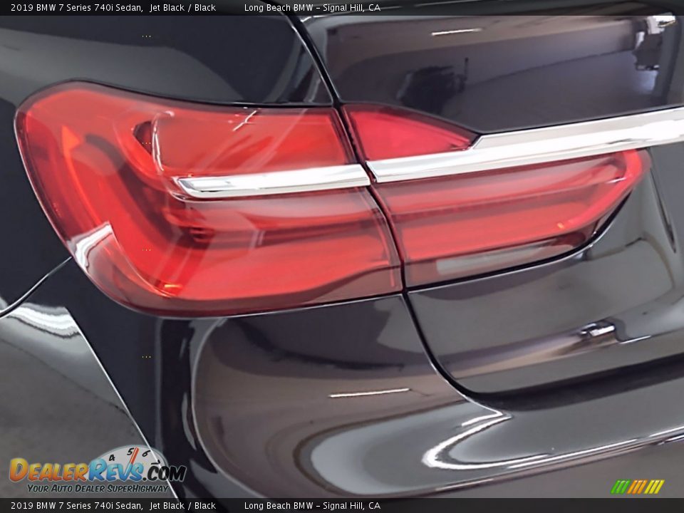 2019 BMW 7 Series 740i Sedan Jet Black / Black Photo #9