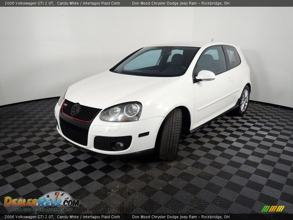 2006 Volkswagen GTI 2.0T Candy White / Interlagos Plaid Cloth Photo #8