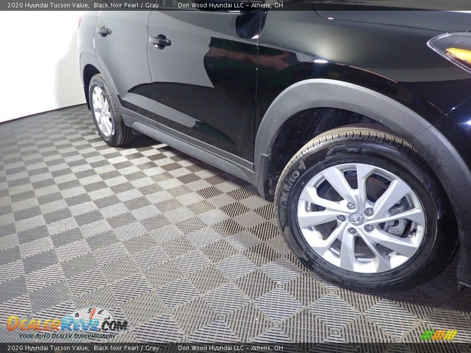 2020 Hyundai Tucson Value Black Noir Pearl / Gray Photo #5