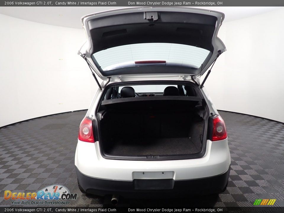 2006 Volkswagen GTI 2.0T Candy White / Interlagos Plaid Cloth Photo #13