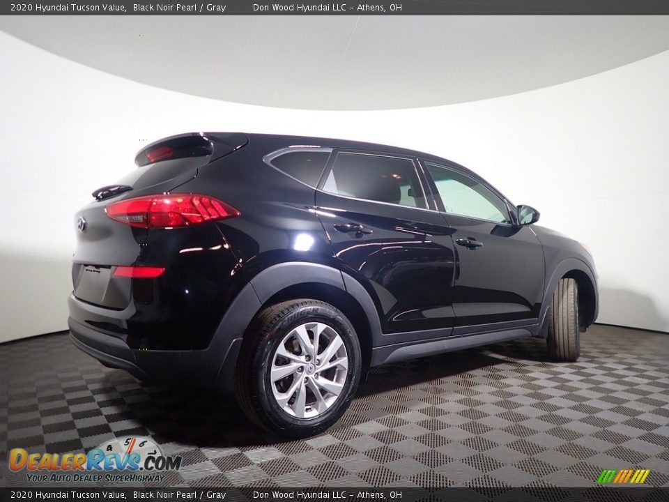 2020 Hyundai Tucson Value Black Noir Pearl / Gray Photo #17