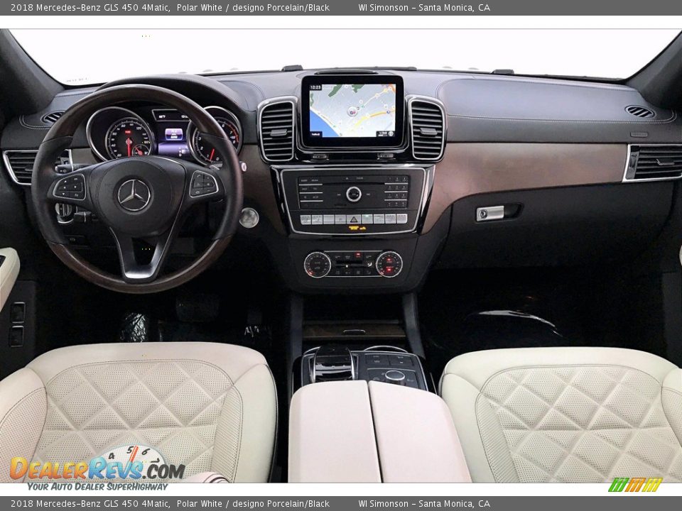 Dashboard of 2018 Mercedes-Benz GLS 450 4Matic Photo #15