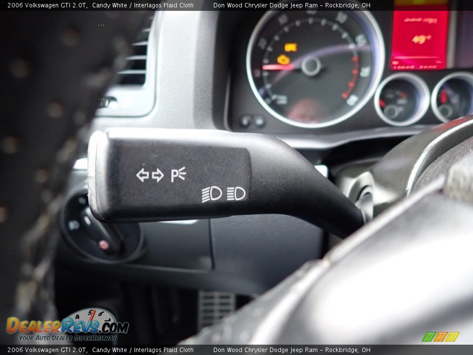 2006 Volkswagen GTI 2.0T Candy White / Interlagos Plaid Cloth Photo #28