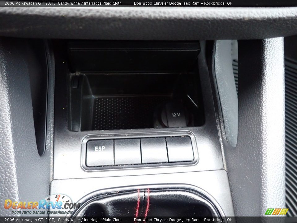 2006 Volkswagen GTI 2.0T Candy White / Interlagos Plaid Cloth Photo #33