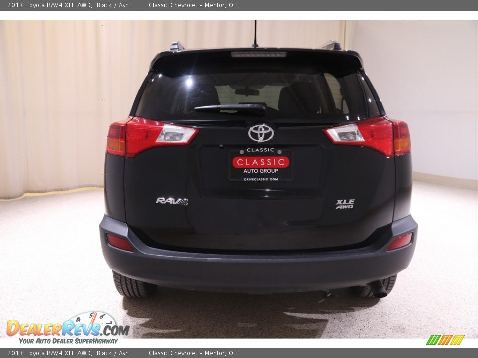 2013 Toyota RAV4 XLE AWD Black / Ash Photo #18