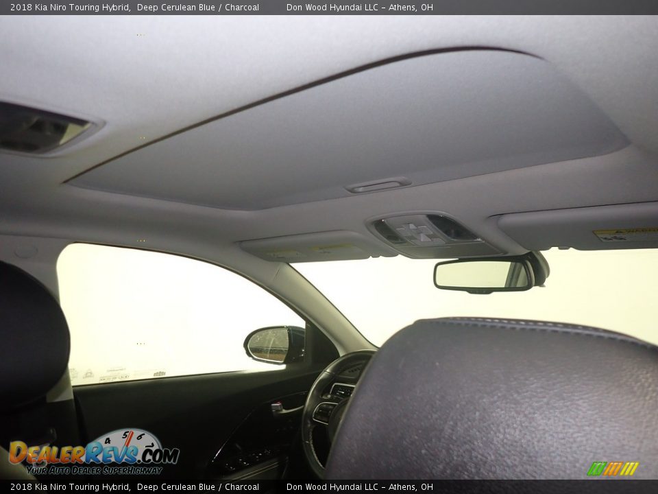 2018 Kia Niro Touring Hybrid Deep Cerulean Blue / Charcoal Photo #2