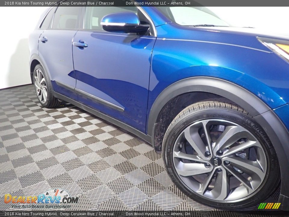 2018 Kia Niro Touring Hybrid Deep Cerulean Blue / Charcoal Photo #7