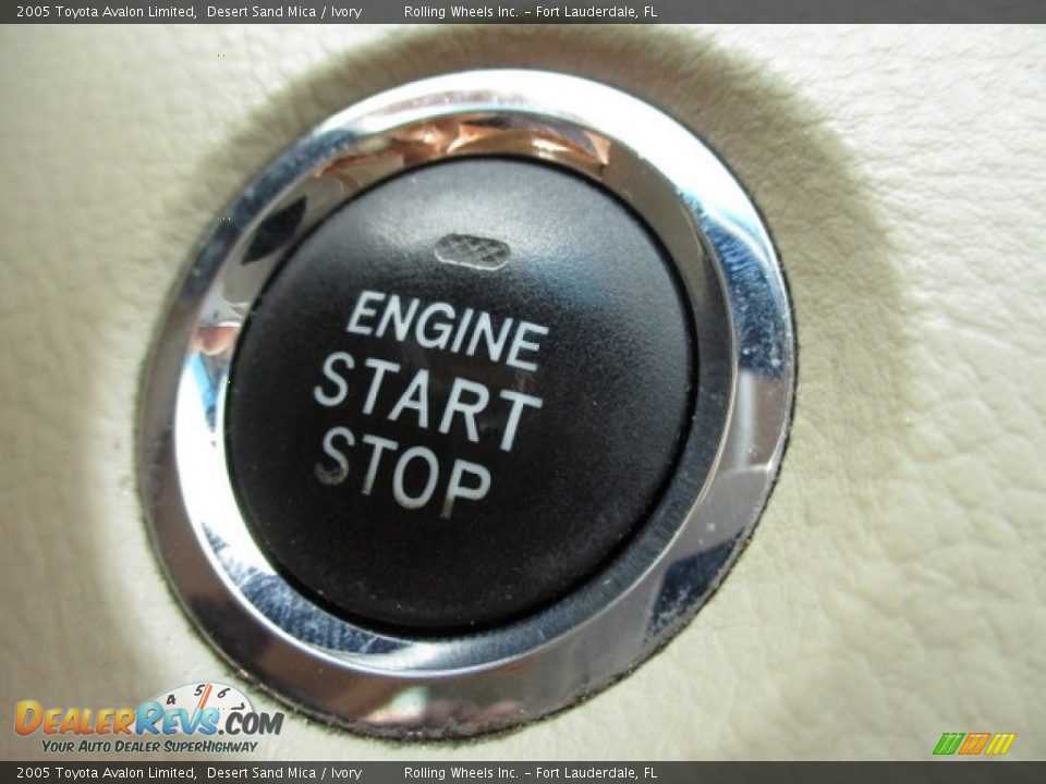 2005 Toyota Avalon Limited Desert Sand Mica / Ivory Photo #6
