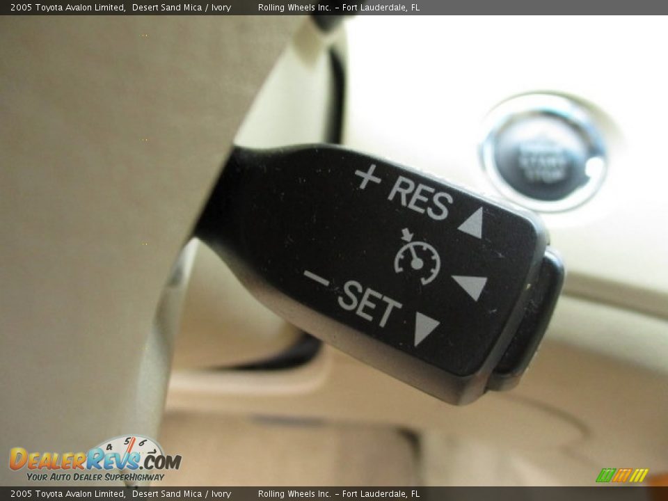 2005 Toyota Avalon Limited Desert Sand Mica / Ivory Photo #30