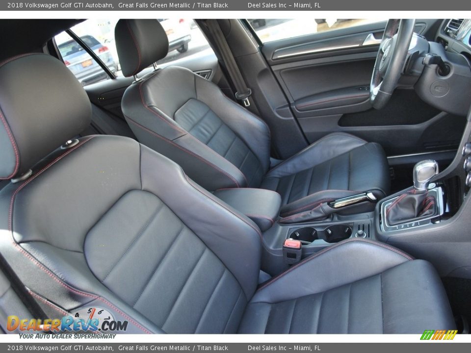 Front Seat of 2018 Volkswagen Golf GTI Autobahn Photo #19