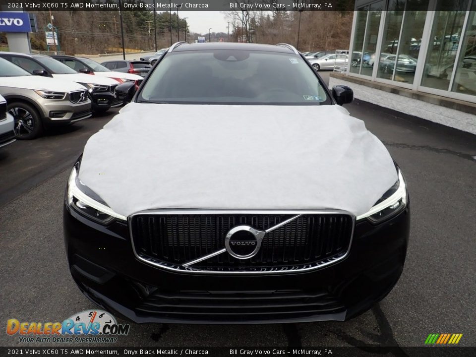 2021 Volvo XC60 T5 AWD Momentum Onyx Black Metallic / Charcoal Photo #6