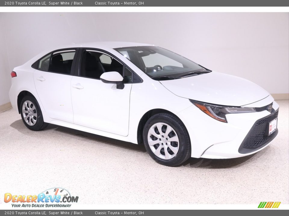 2020 Toyota Corolla LE Super White / Black Photo #1