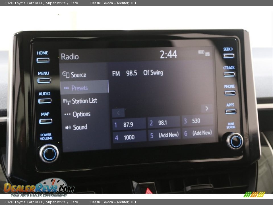 2020 Toyota Corolla LE Super White / Black Photo #10