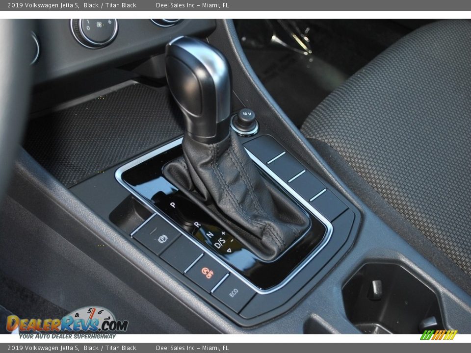 2019 Volkswagen Jetta S Shifter Photo #14