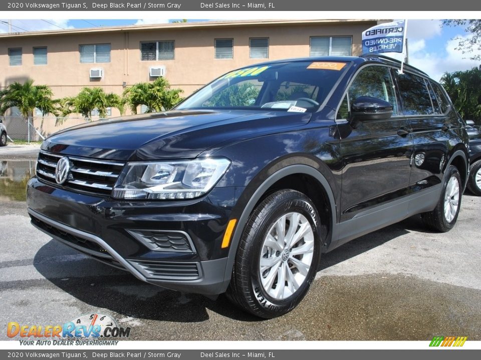 2020 Volkswagen Tiguan S Deep Black Pearl / Storm Gray Photo #5