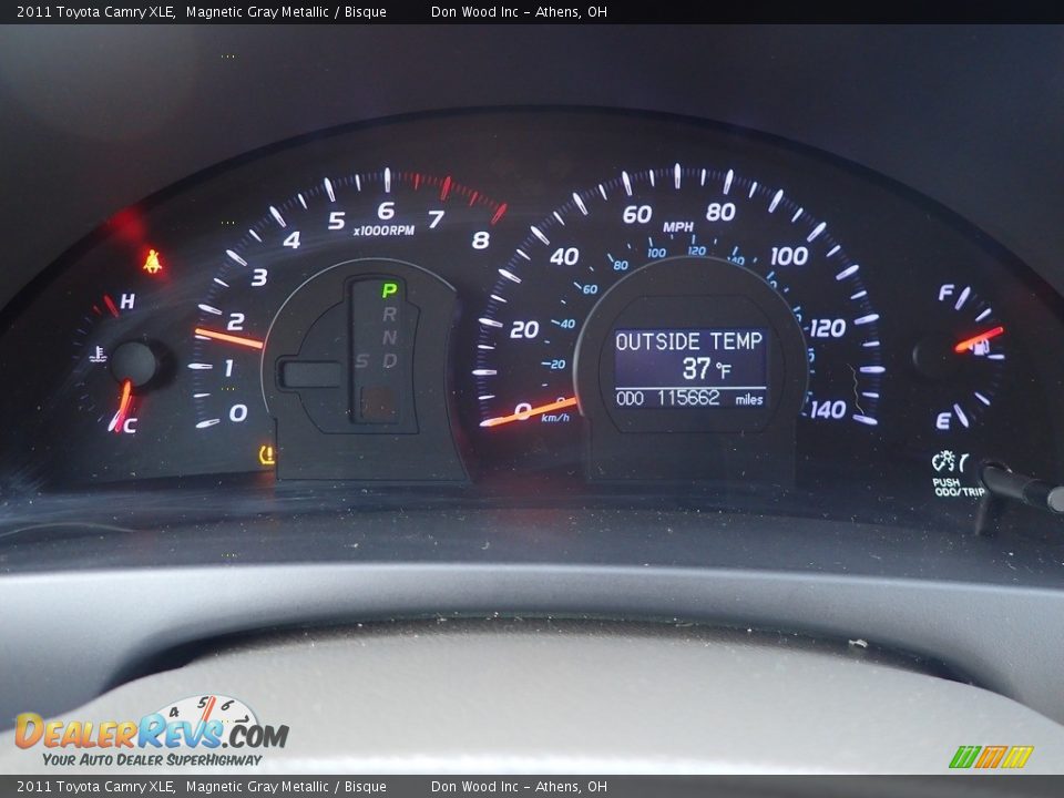 2011 Toyota Camry XLE Magnetic Gray Metallic / Bisque Photo #28