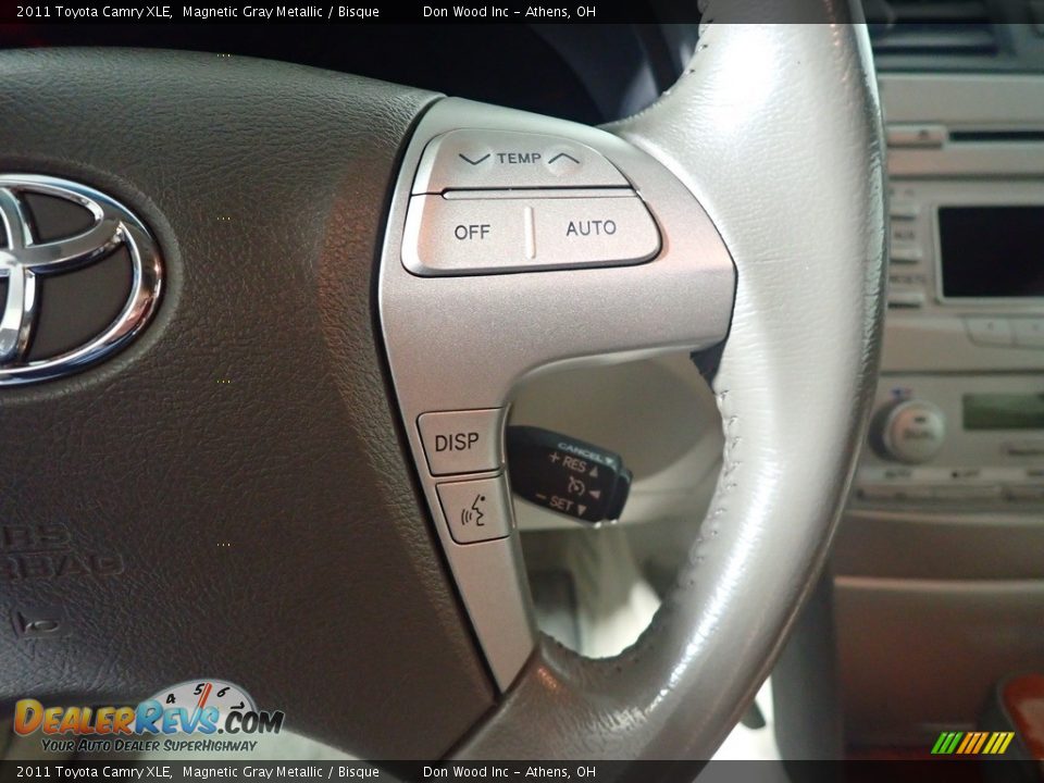 2011 Toyota Camry XLE Magnetic Gray Metallic / Bisque Photo #30